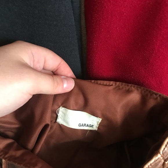 brown crossbody purse - Picture 3 of 3